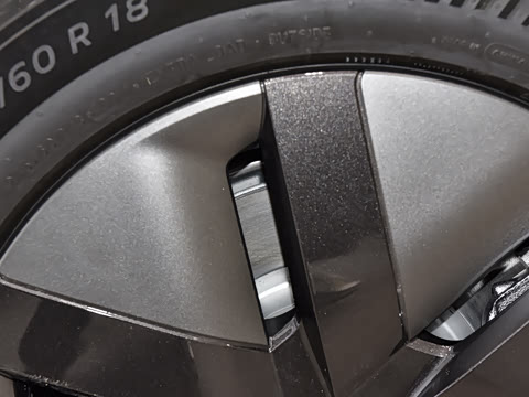 2025�� Ultra ���ܻ��°�