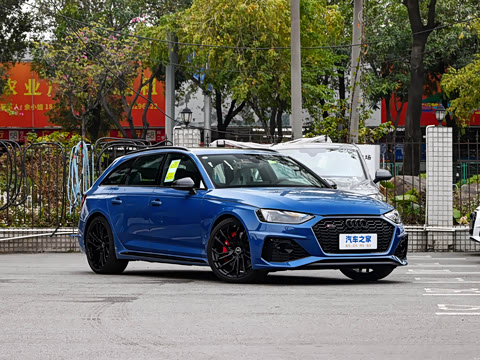 2024��  RS4 Avant ȼ���