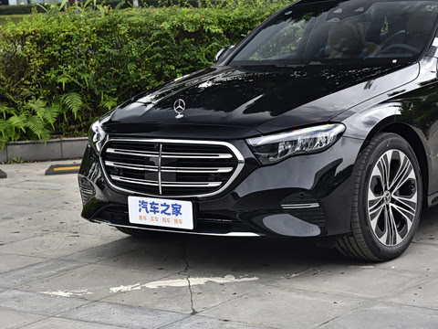 2026�� E 300 L ������