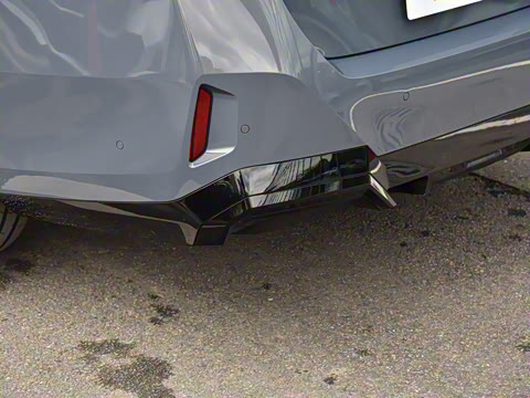 2026�� 530Li ������ M�˶���װ