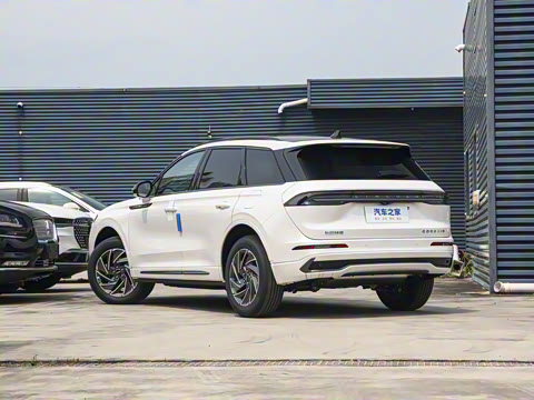 2025�� 1.5T ���������춯��