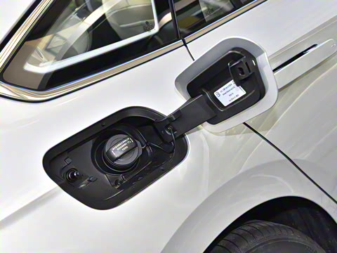 2026�� L 300TSI DSG ������