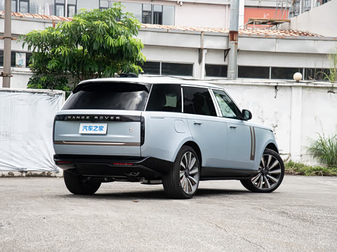 2026�� 4.4 V8 SV����� ����