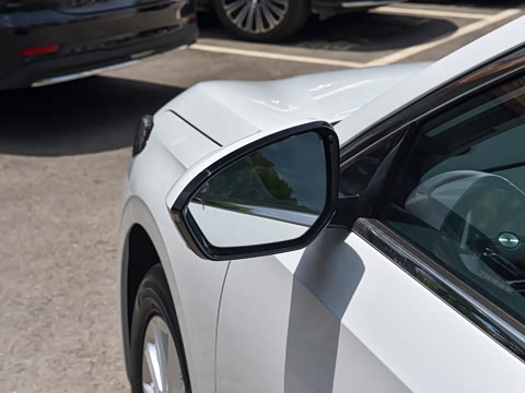 2026�� EV 550km ������