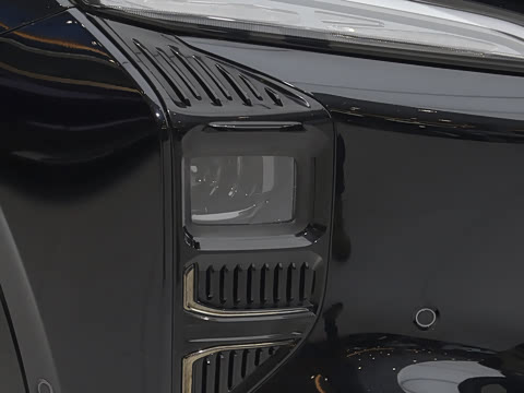 2025�� 520 Max������