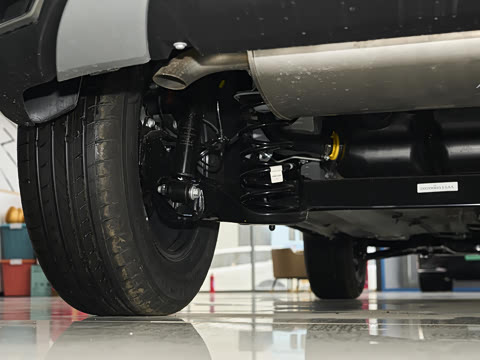 2025�� 1.5L �ֶ���Խ��