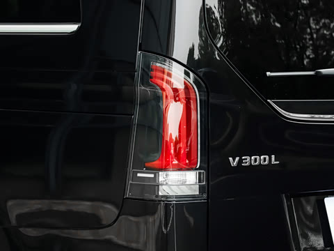 2026�� 2.0T ����M900