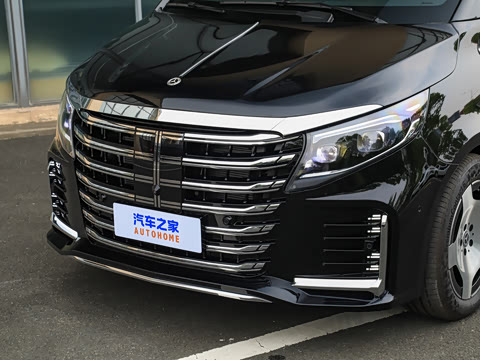 2026�� 2.0T ����M900
