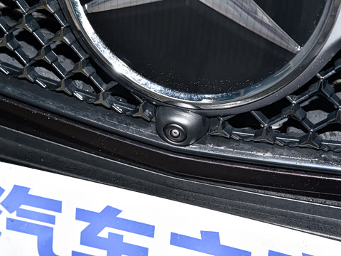 2026�� GLC 300 L 4MATIC ������ 7��