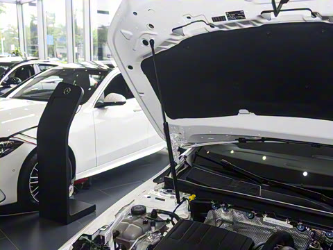 2025�� �Ŀ� CLA 200