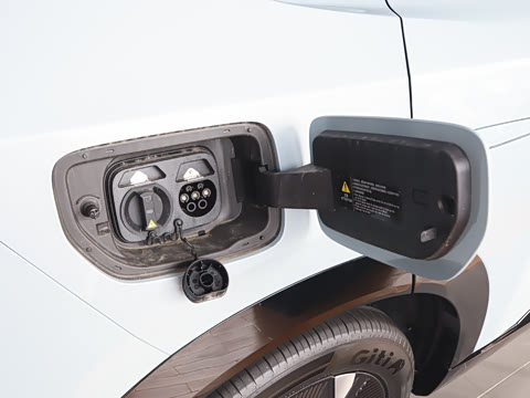 2026�� ����200 Pro