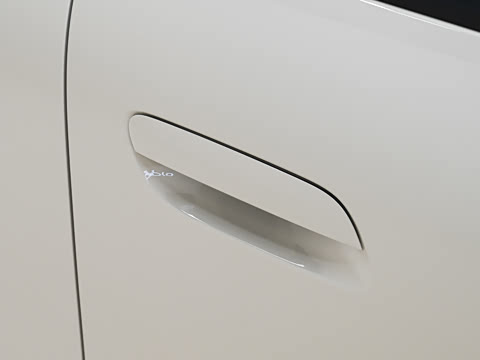 2026�� Pro 403km �콢��