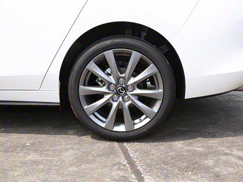 2025�� 2.0L �Զ����Ű�