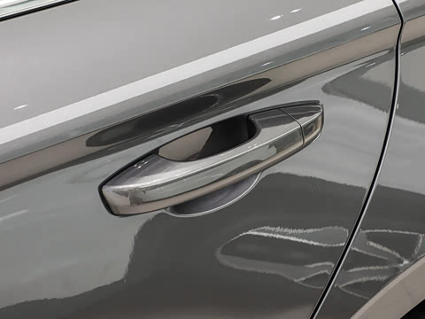 2027�� ���� 1.5L CVT������
