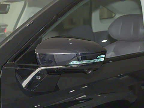 2026�� 300Ultra ��ΪǬ��ADS SE��