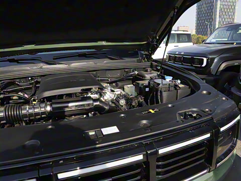 2025�� Ԫ�����а�