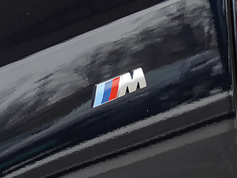 2026�� 325Li M�˶���װ