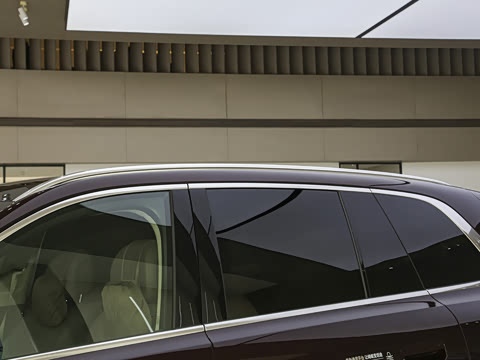 2025�� ���� Ultra�� 53.4kWh 6���� (896�߼����״