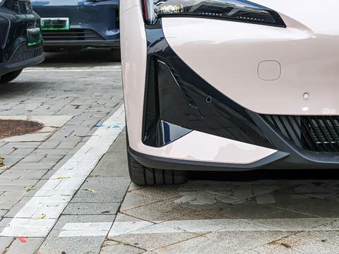 2025�� �Ŀ� 560PRO 185kW