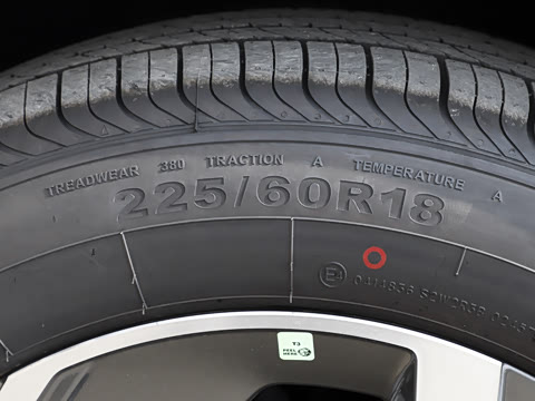 2026�� 2.0T ����������