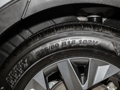 2025�� 2.0T ��������������