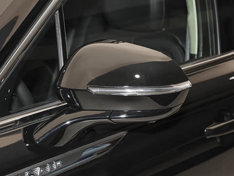 2025�� 2.0T ������ҫ��