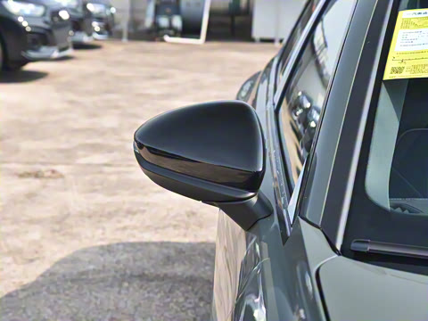 2026�� 2.0T �˶���