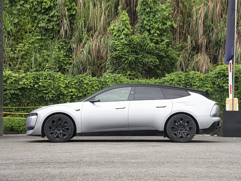 2026�� �콢quattro��