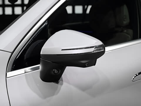 2026�� ����� 350 L 4MATIC