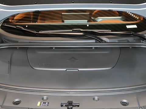 2025�� �Ŀ� 710 Max��