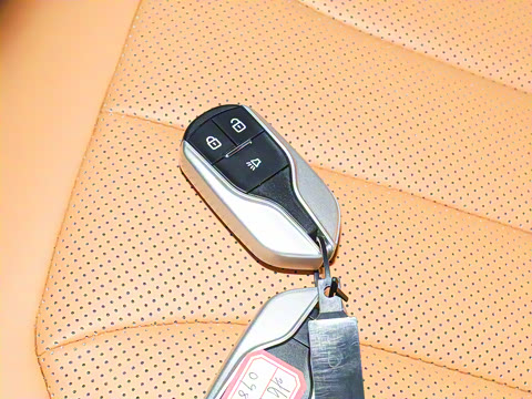 2026�� 2.0L �Զ������콢�� 7��