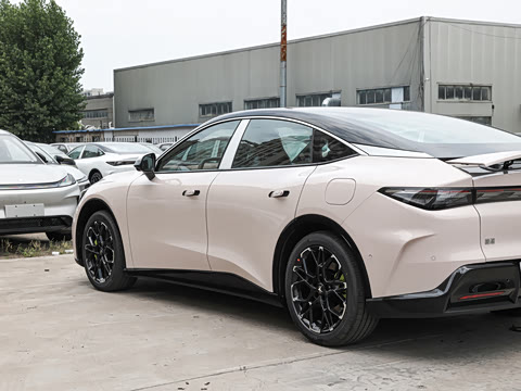 2026�� 720 Ԫ�����а� 200kW