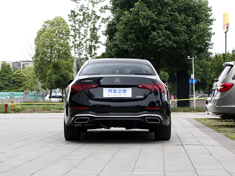 2026�� �Ŀ� C 260 L �˶���