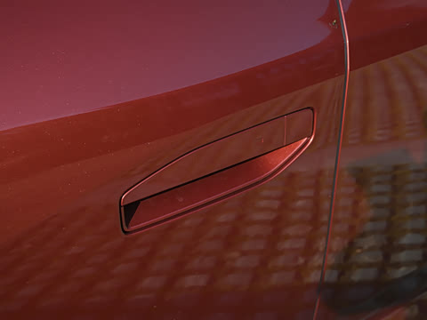 2026�� 710 Ultra�����״��
