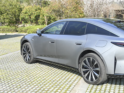 2026�� 710 Ultra�����״��