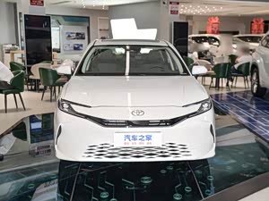 凯美瑞店内优惠高达3.3万 欢迎垂询