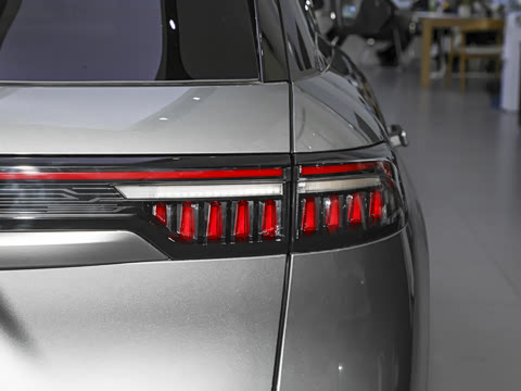 2026�� 1.5T 210KM������