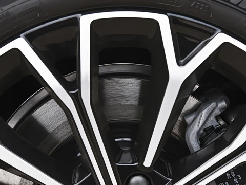 2025�� �����Ǽݰ� 75kWh