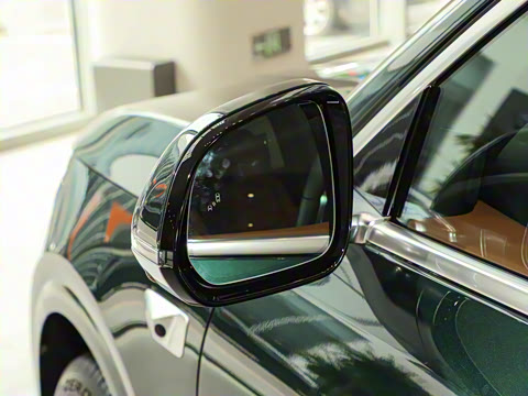 2025�� Pro ���ܻ��°�