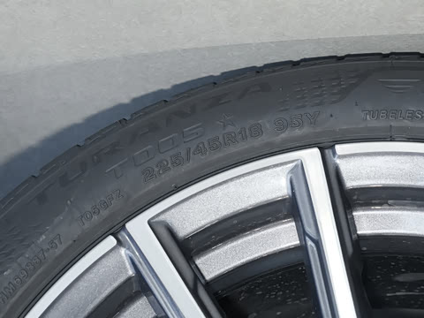 2026�� 325Li M�˶���װ