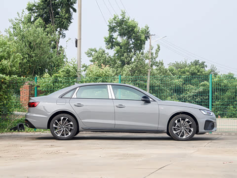 2026�� 200���������� 40 TFSI ����������