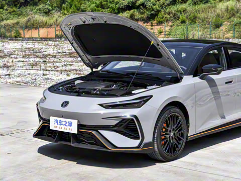 2025�� ������ 2.0T ������