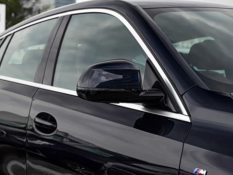2026�� xDrive40i ������ M�˶���װ