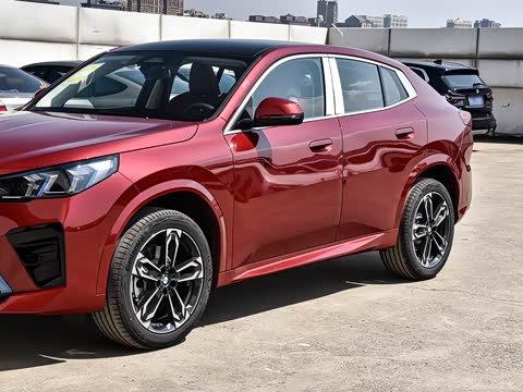 2026�� sDrive25i M�˶���װ