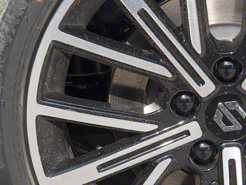 2025�� 650������