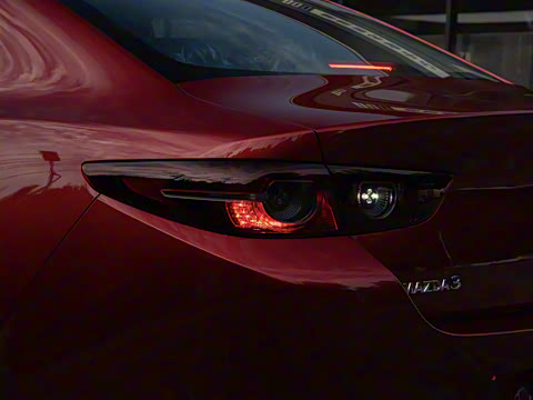 2025�� 2.0L �Զ����Ű�