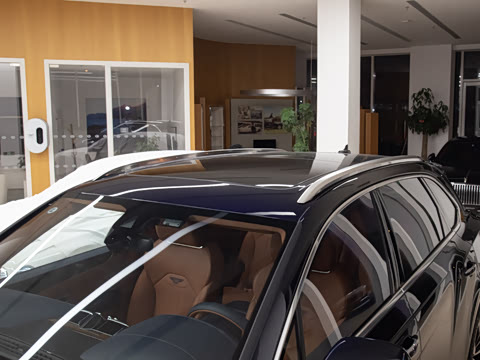 2026�� 4.0T V8