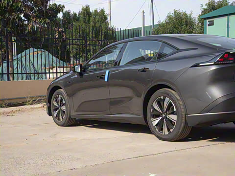 2026�� 550Max��ΪǬ��ADS SE��