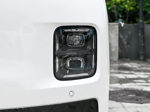2026�� ���� 700�콢��
