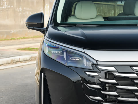 2026�� DM-i 1.5T 218KM ��Խ��